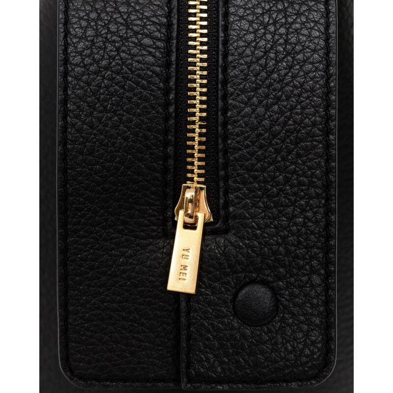 Yu Mei Claudia Tote image number 3